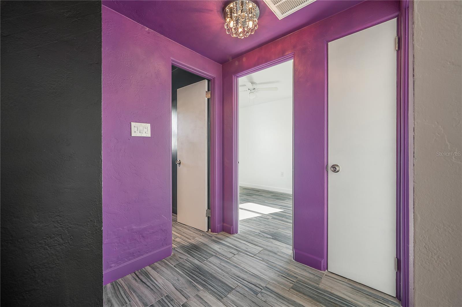 Image 12 of 37 For 3811 44th Avenue N