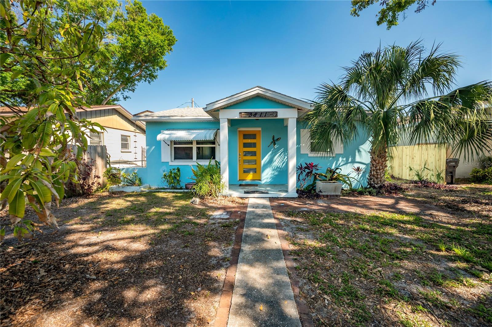 Image 2 of 37 For 3811 44th Avenue N