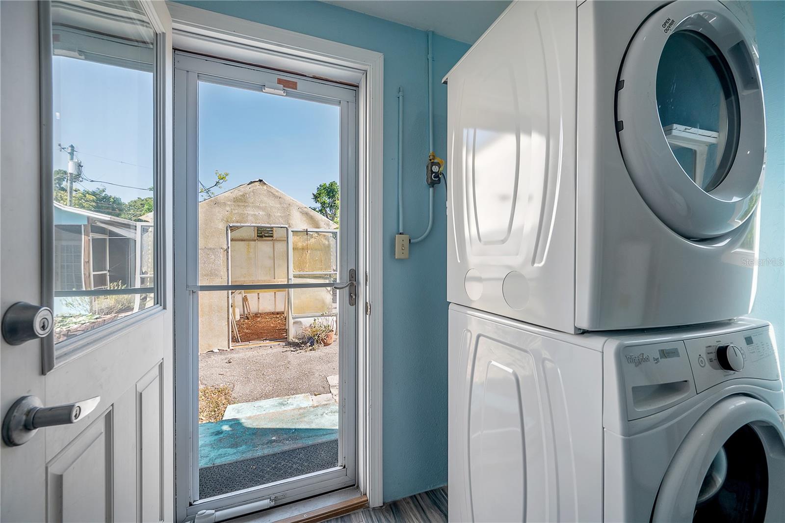 Image 21 of 37 For 3811 44th Avenue N