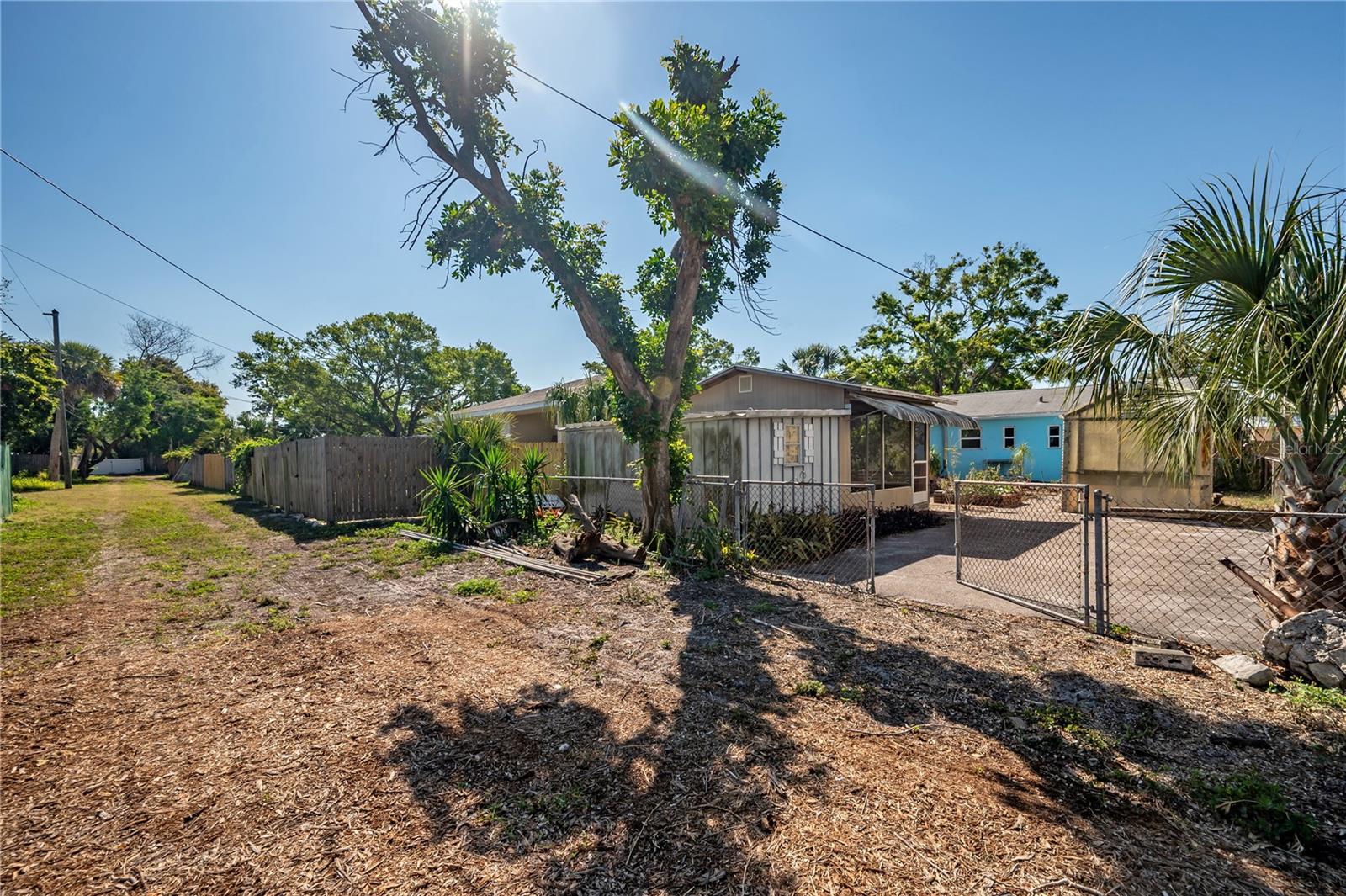 Image 31 of 37 For 3811 44th Avenue N