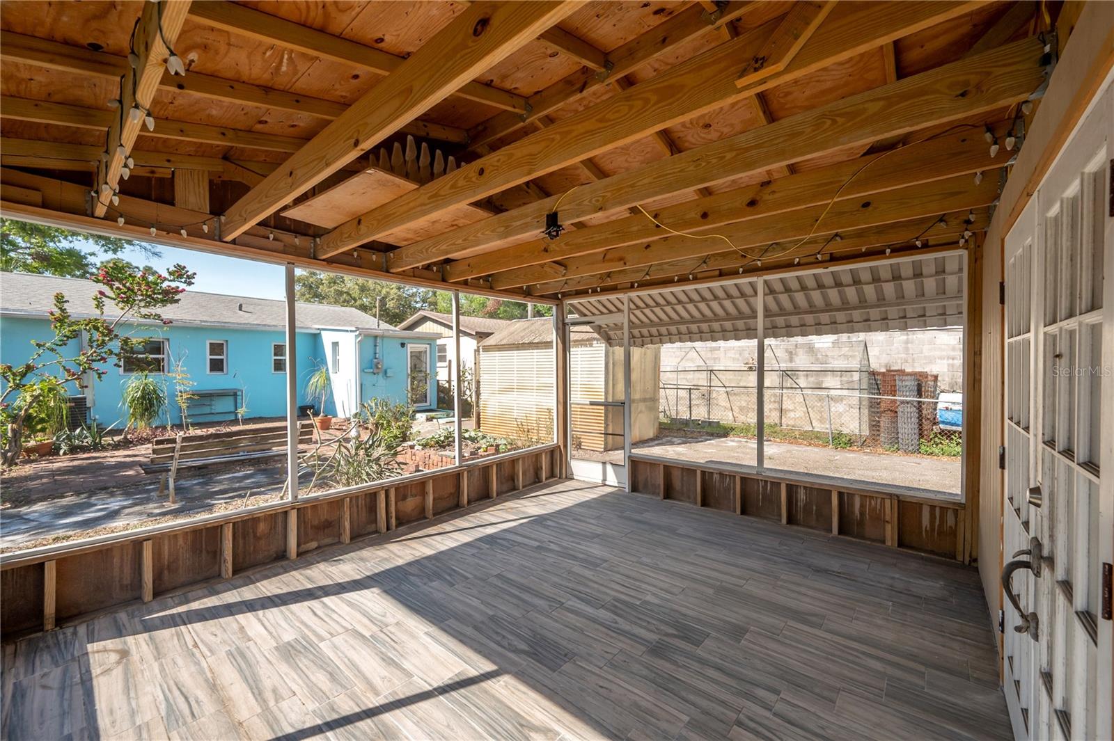 Image 34 of 37 For 3811 44th Avenue N