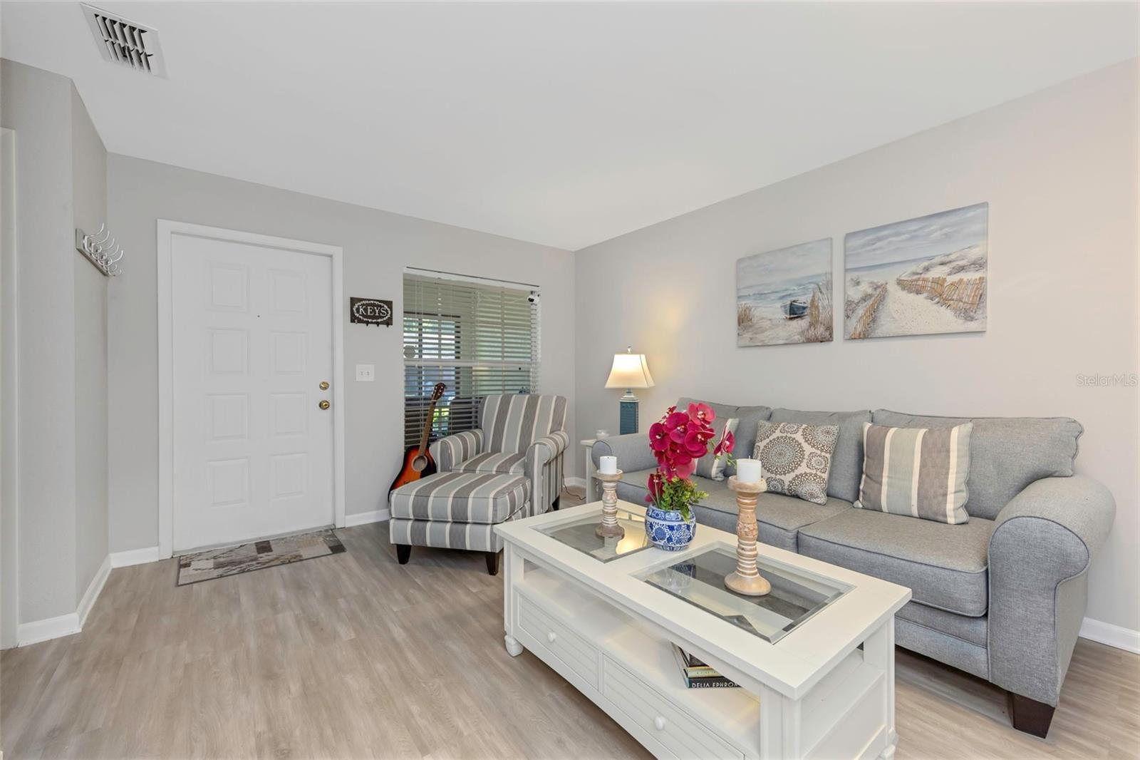 Image 4 of 18 For 1101 Tarridon Court 1101