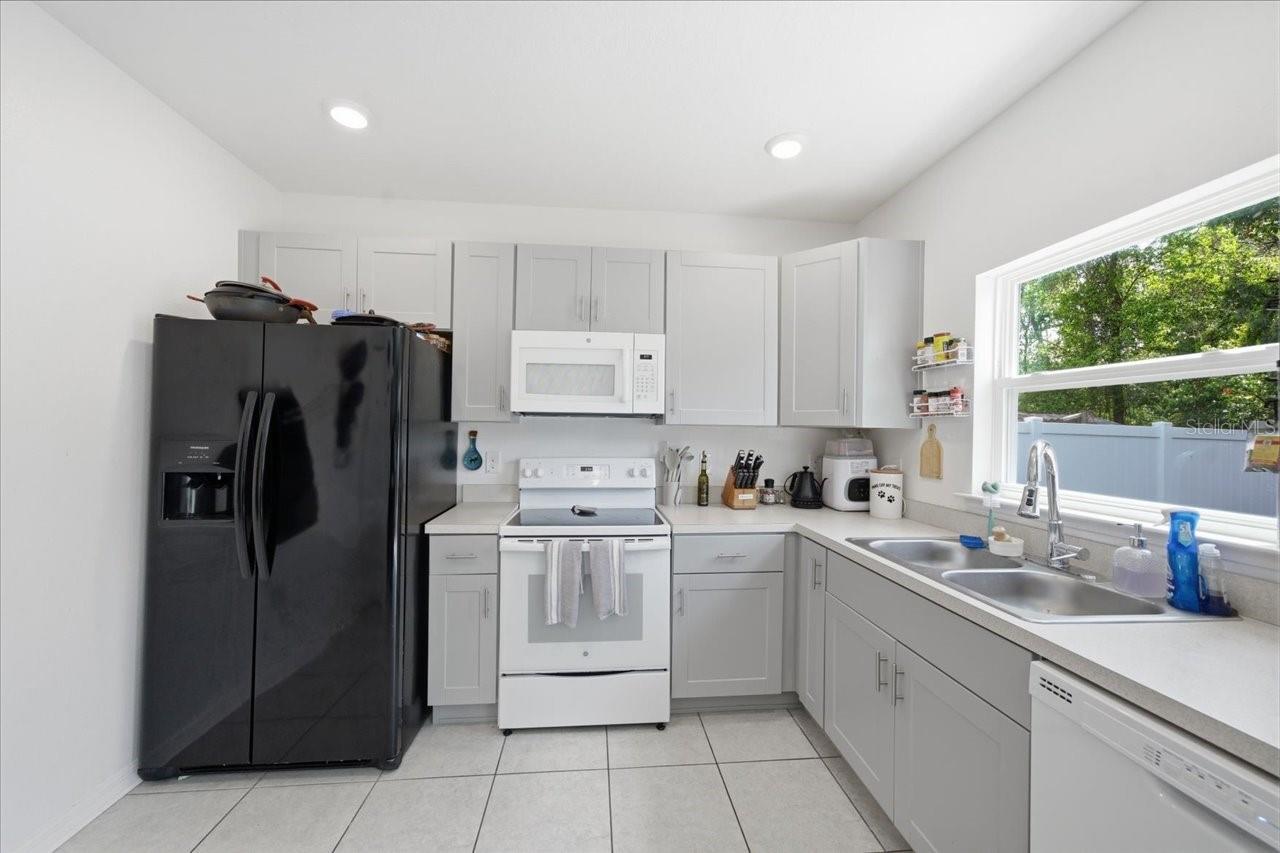 Listing photo id 20 for 7452 Wabash Trail