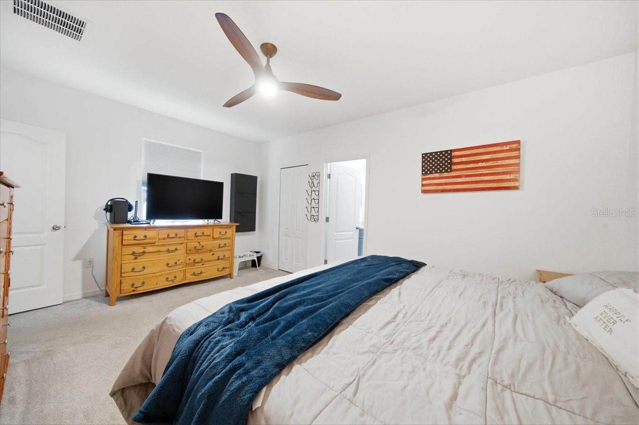 Listing photo id 27 for 7452 Wabash Trail