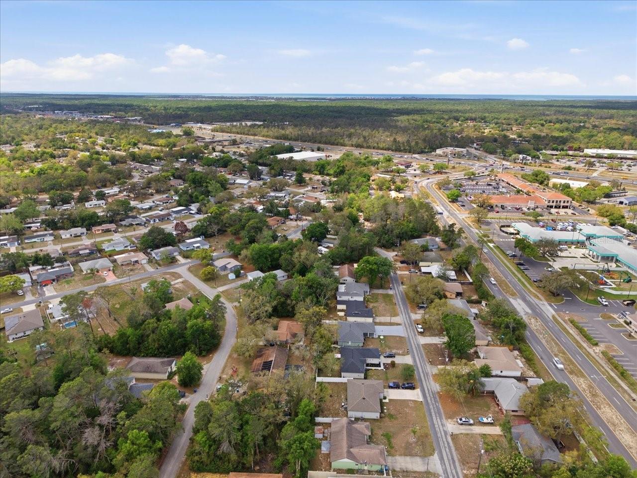 Listing photo id 35 for 7452 Wabash Trail