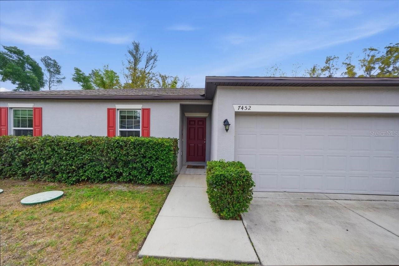 Listing photo id 2 for 7452 Wabash Trail