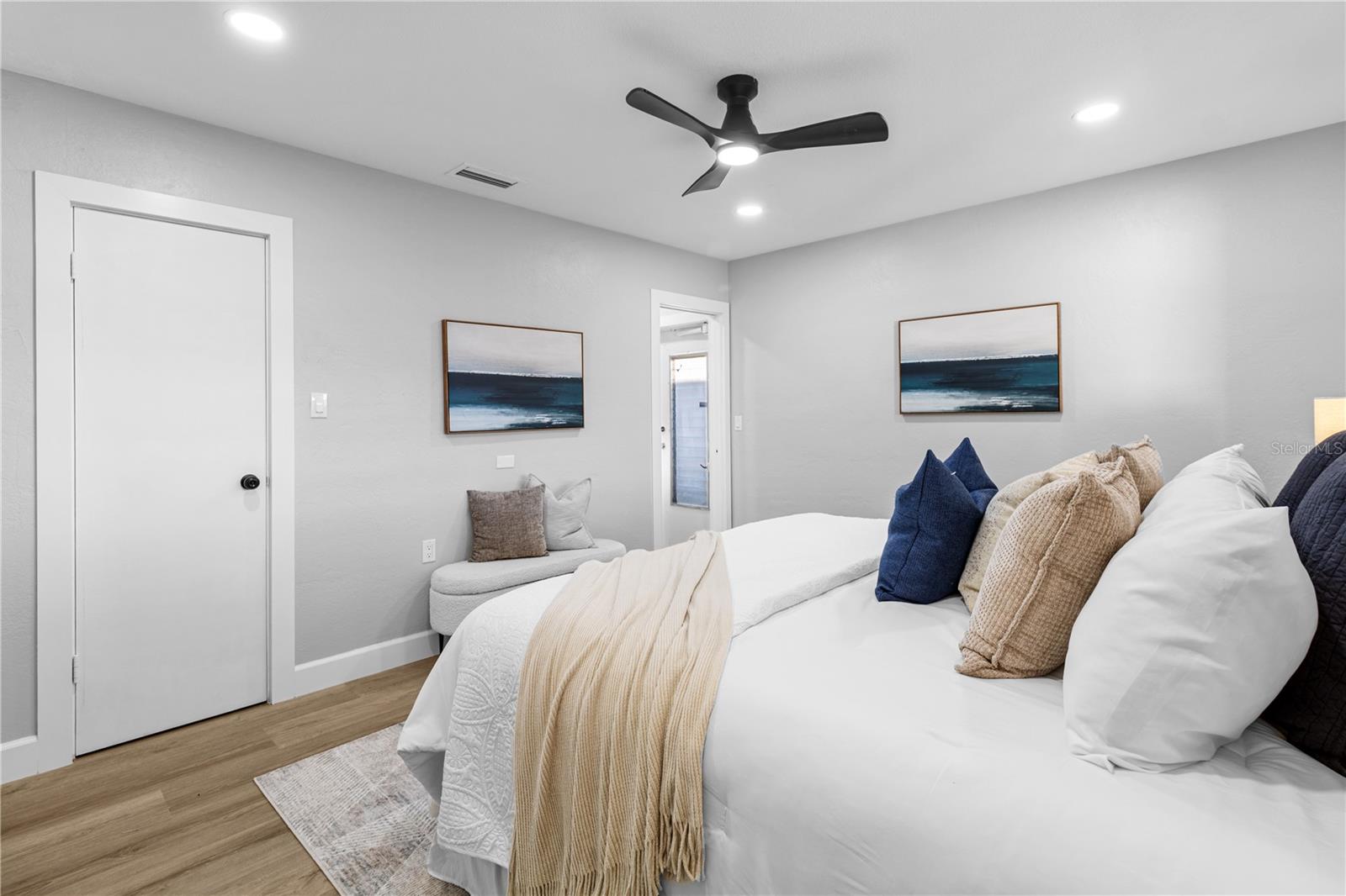 Image 22 of 45 For 2554 68th Avenue S