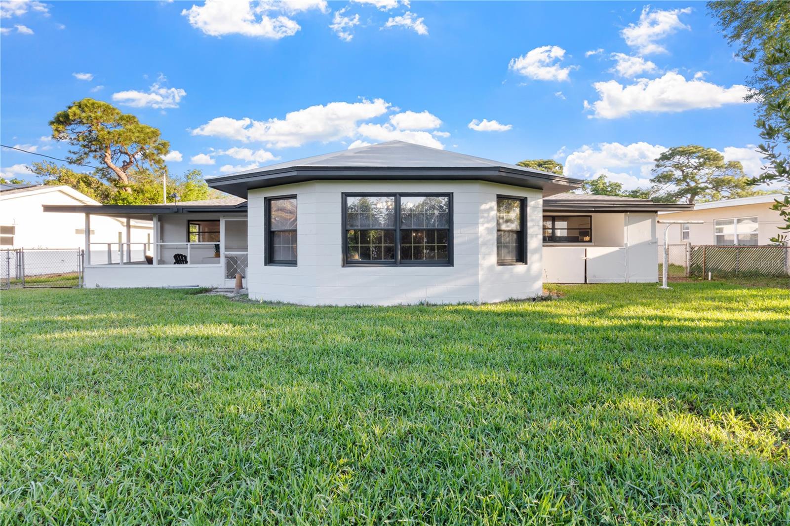 Image 39 of 45 For 2554 68th Avenue S