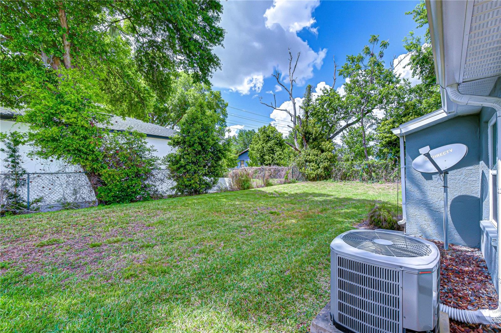 Image 44 of 46 For 38237 Eucalyptus Drive