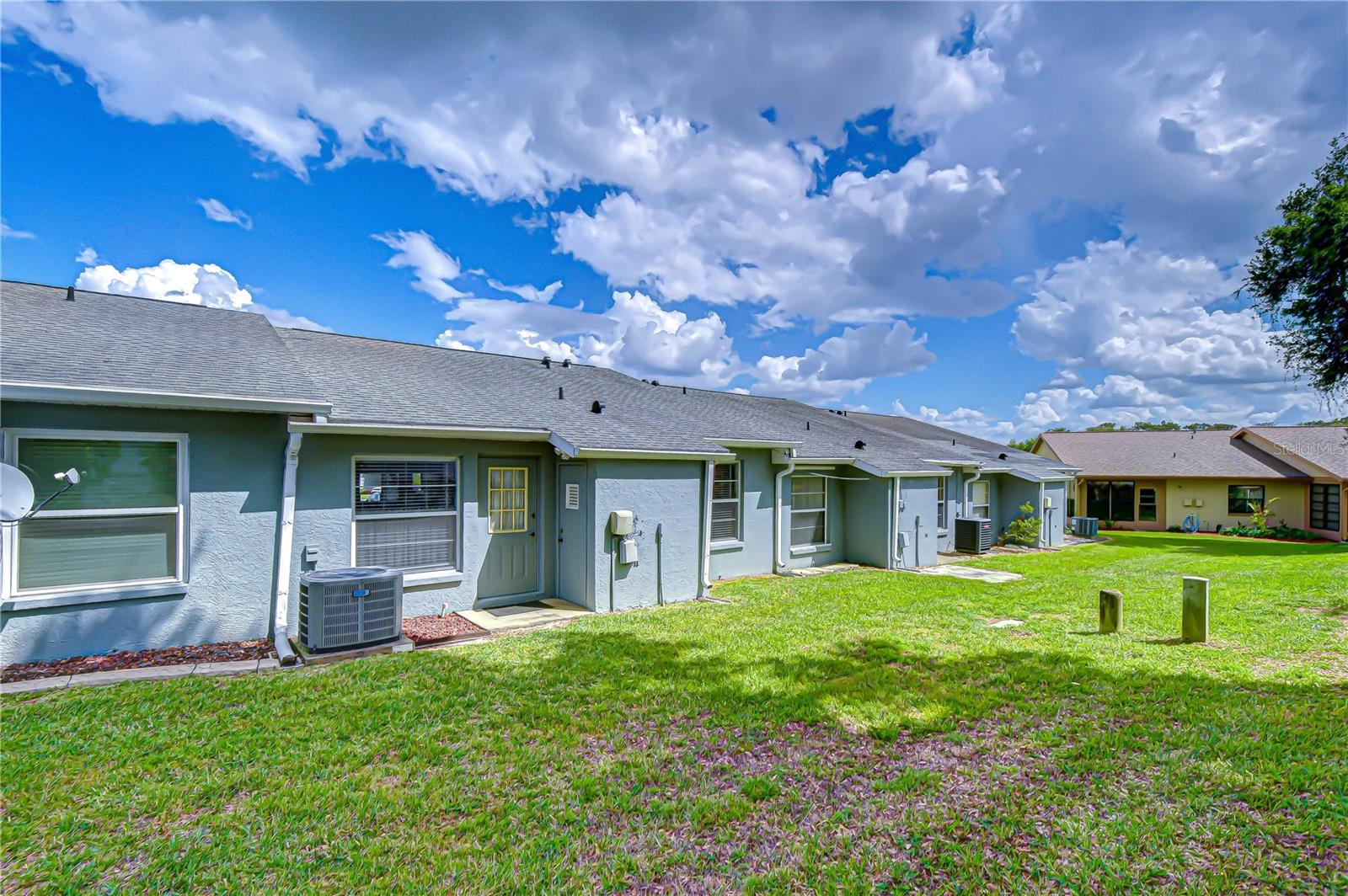 Image 8 of 46 For 38237 Eucalyptus Drive