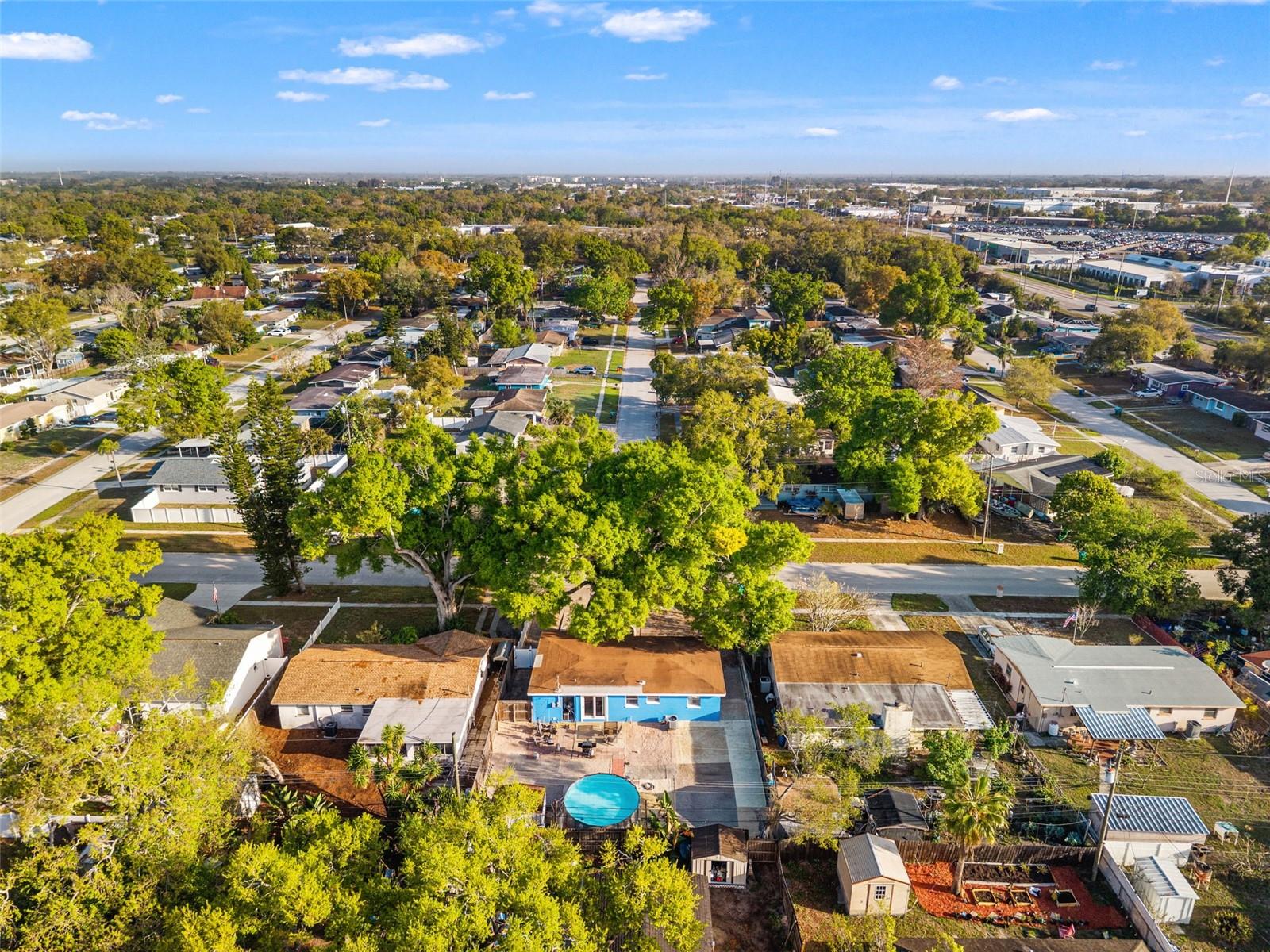 Image 31 of 33 For 8996 Southern Comfort Drive