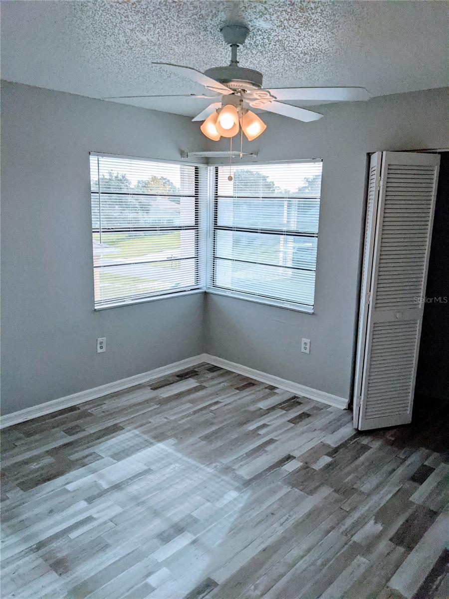 Image 17 of 21 For 5327 Baldock Avenue