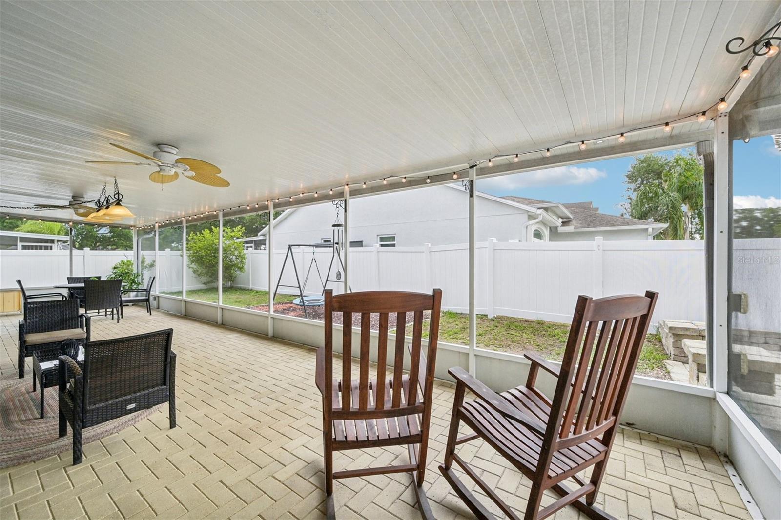 Listing photo id 26 for 13310 Beechberry Drive