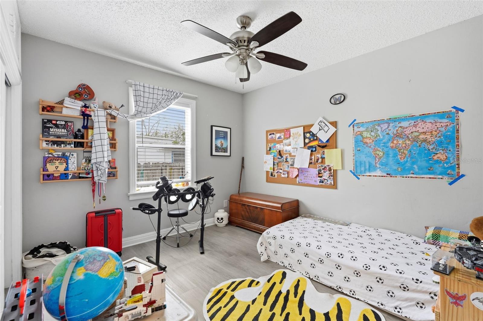 Image 10 of 18 For 4348 8th Avenue N