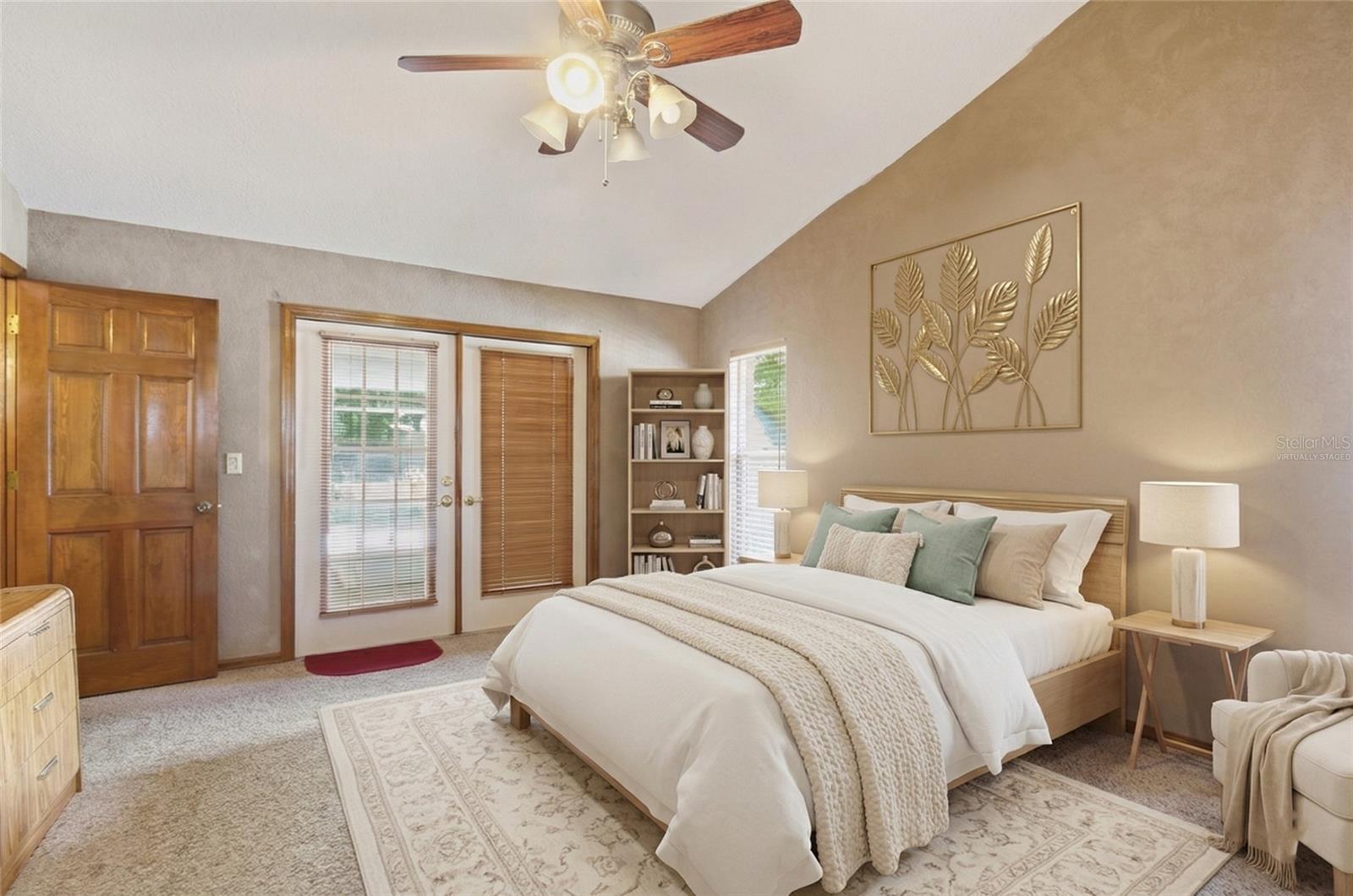 Image 19 of 29 For 215 Santa Rosa Drive