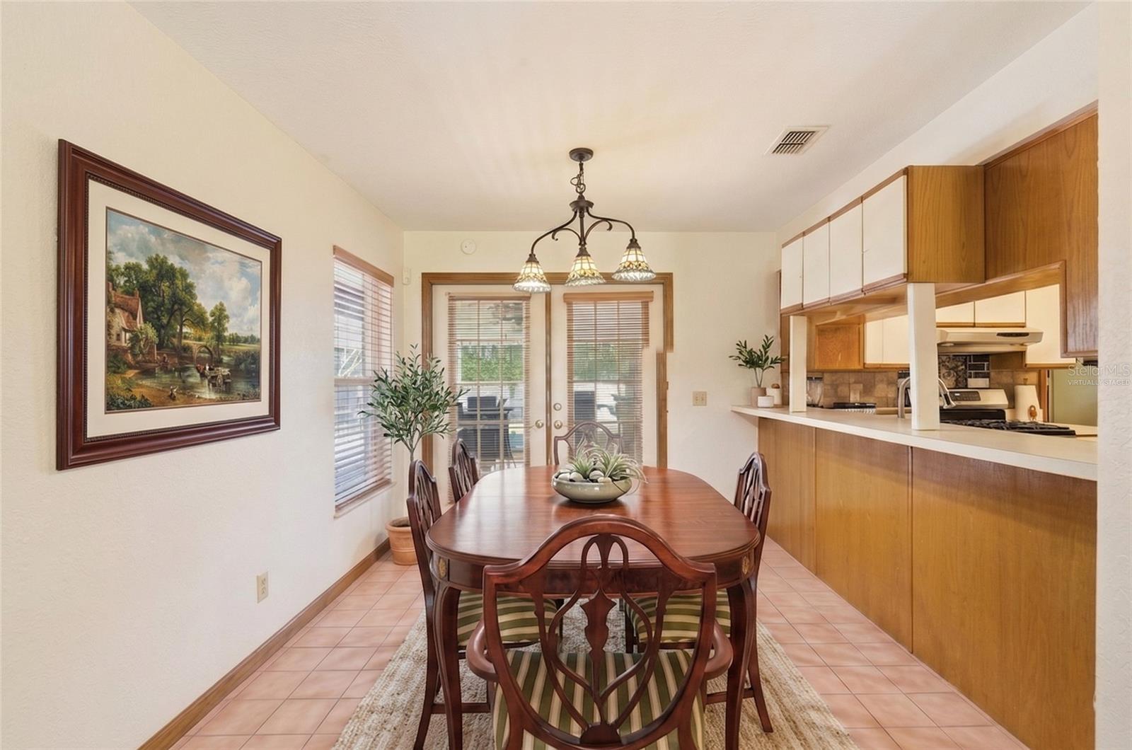 Image 7 of 29 For 215 Santa Rosa Drive