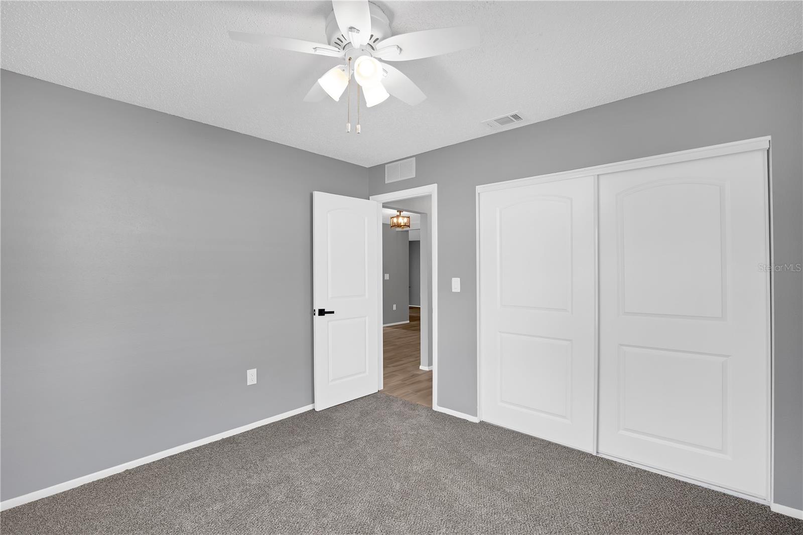 Image 18 of 26 For 8819 Woodmont Lane