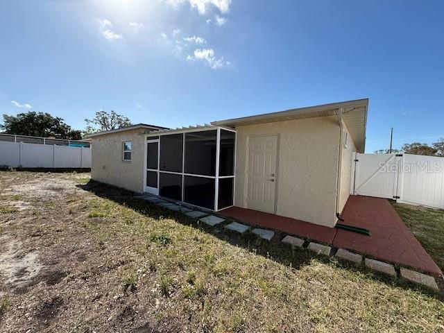 Image 5 of 26 For 8819 Woodmont Lane