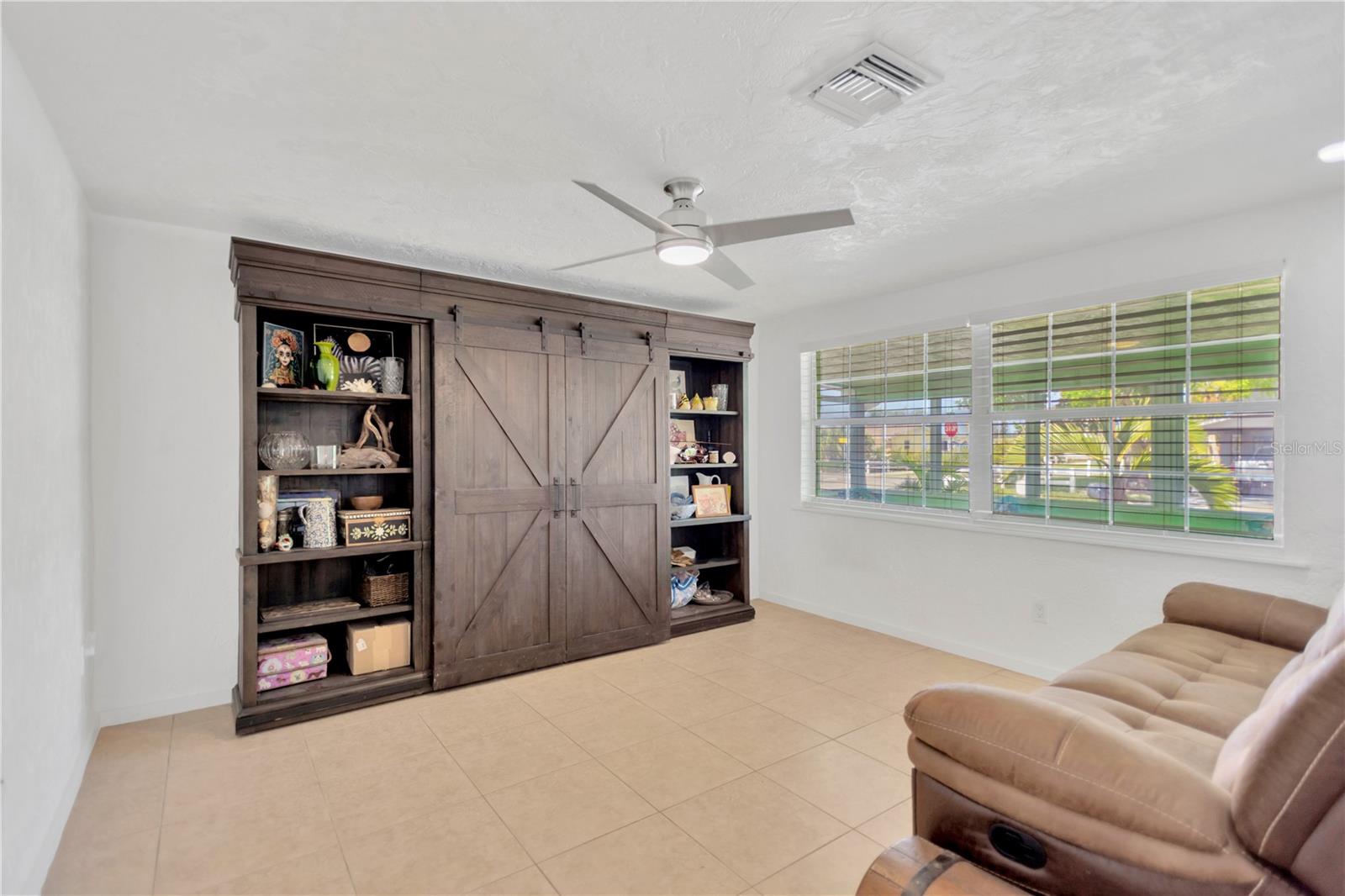 Image 15 of 35 For 13724 Cox Avenue