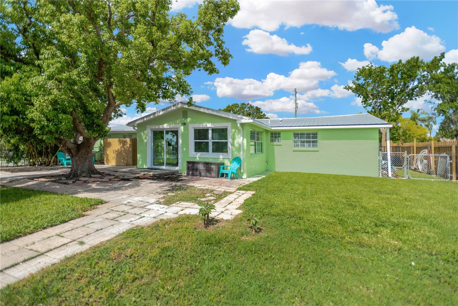 Image 27 of 35 For 13724 Cox Avenue