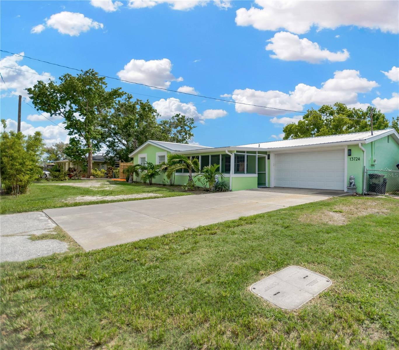 Image 3 of 35 For 13724 Cox Avenue