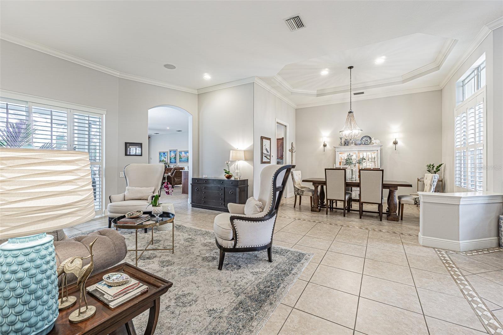 Listing photo id 8 for 27053 Winged Elm Drive