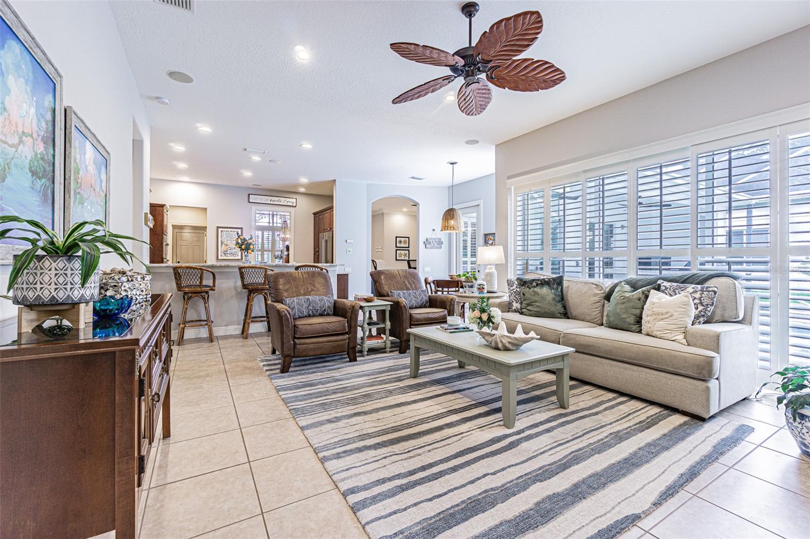 Listing photo id 13 for 27053 Winged Elm Drive