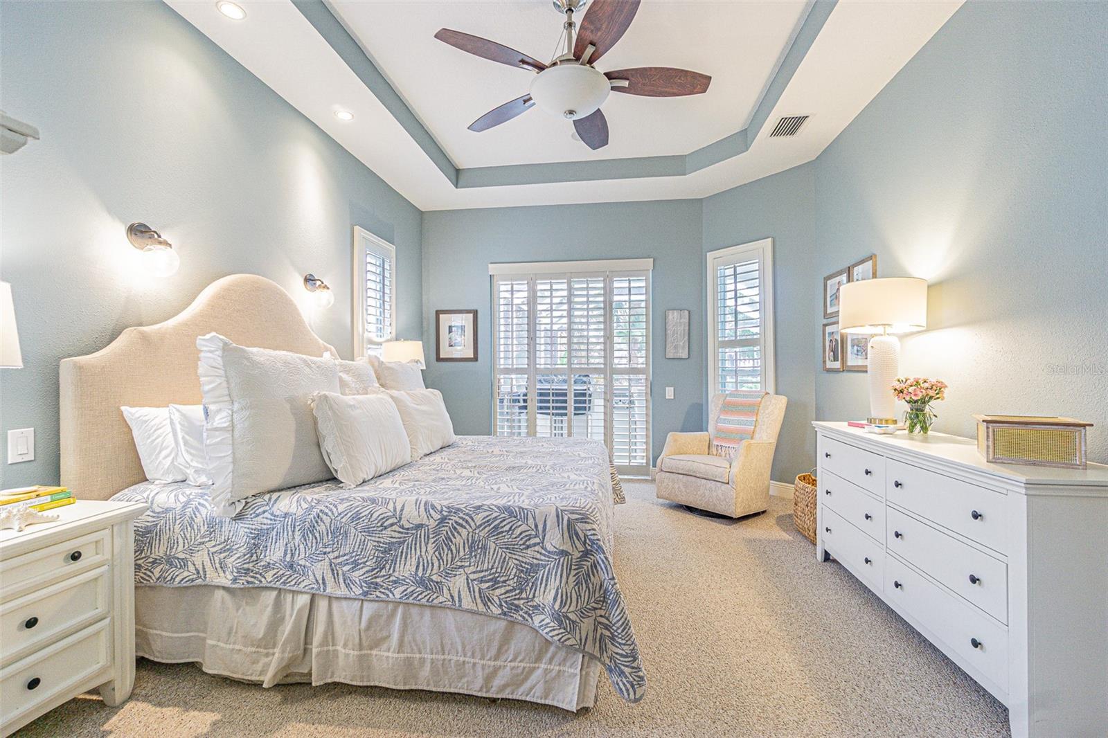 Listing photo id 16 for 27053 Winged Elm Drive