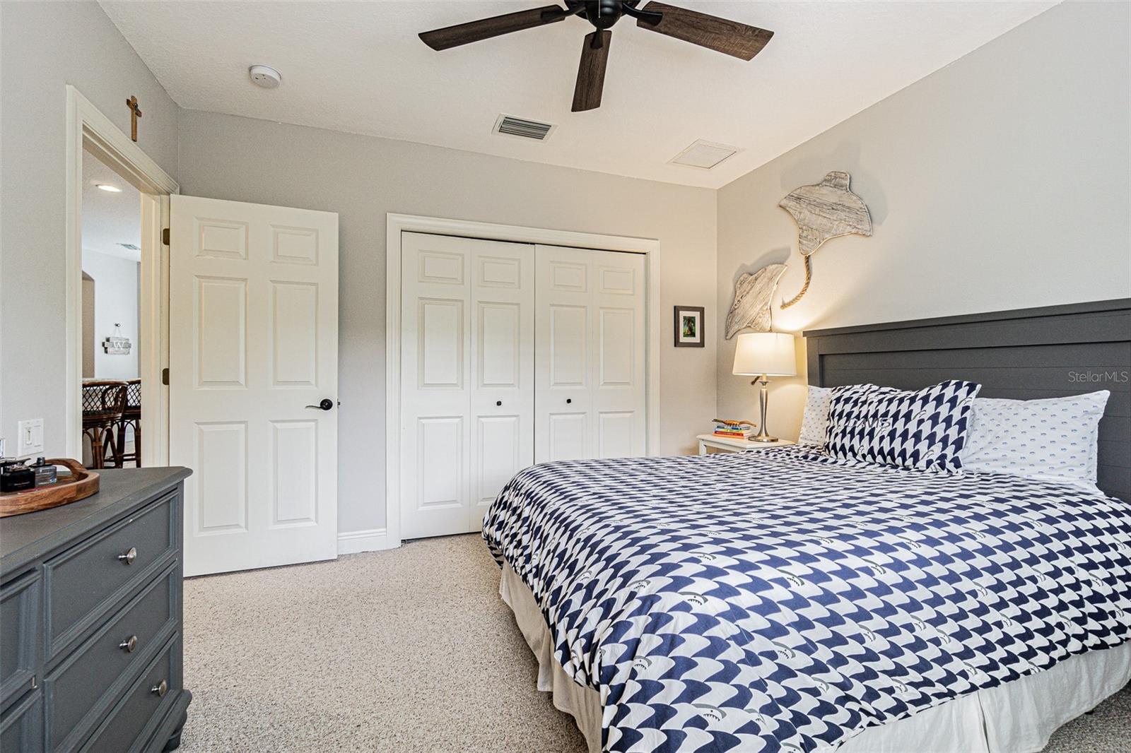 Listing photo id 22 for 27053 Winged Elm Drive