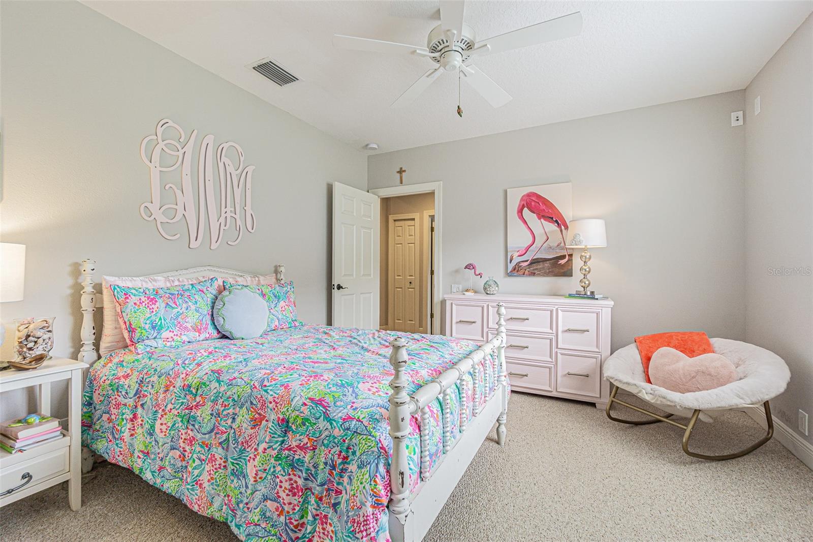 Listing photo id 23 for 27053 Winged Elm Drive