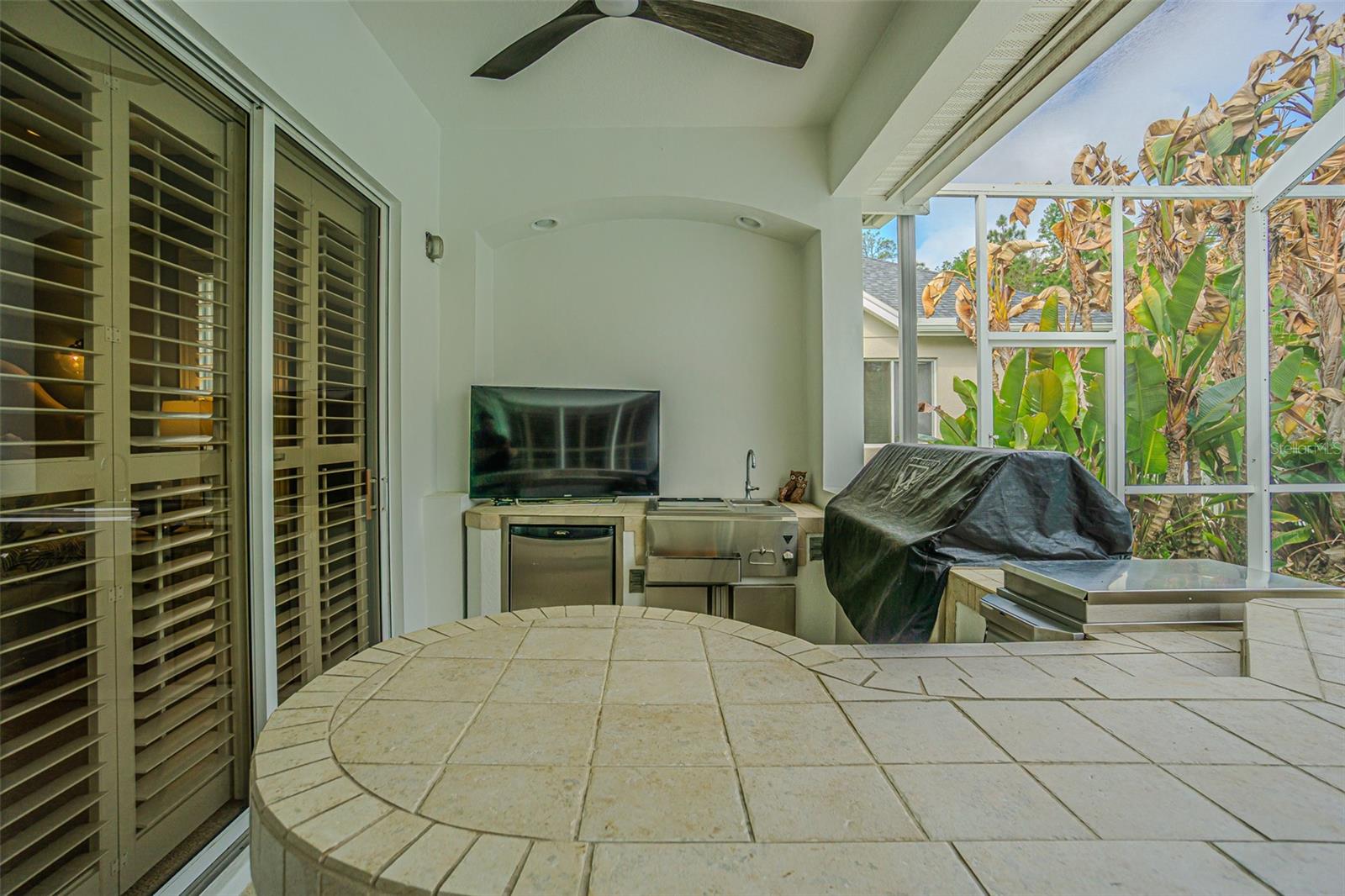 Listing photo id 39 for 27053 Winged Elm Drive