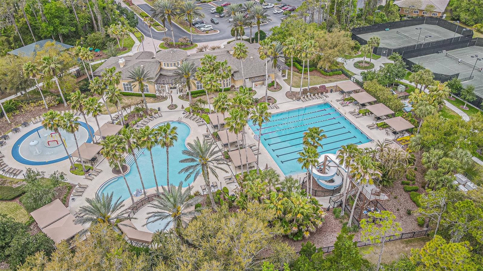 Listing photo id 61 for 27053 Winged Elm Drive