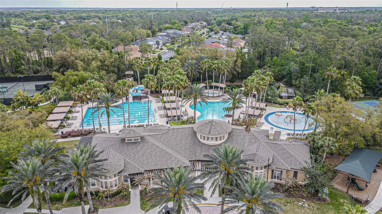 Listing photo id 62 for 27053 Winged Elm Drive