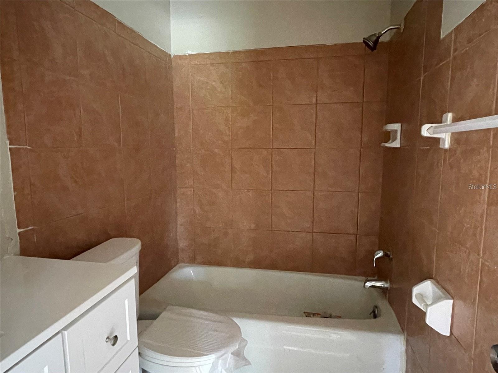 Image 10 of 11 For 199 Fulton Street Ne 1