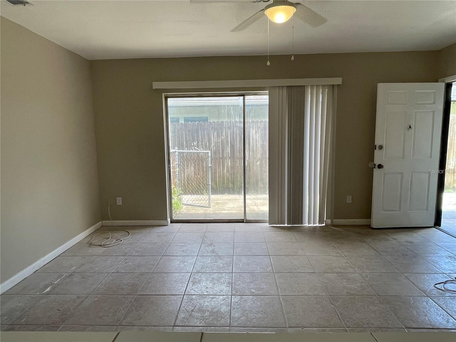 Image 6 of 11 For 199 Fulton Street Ne 1