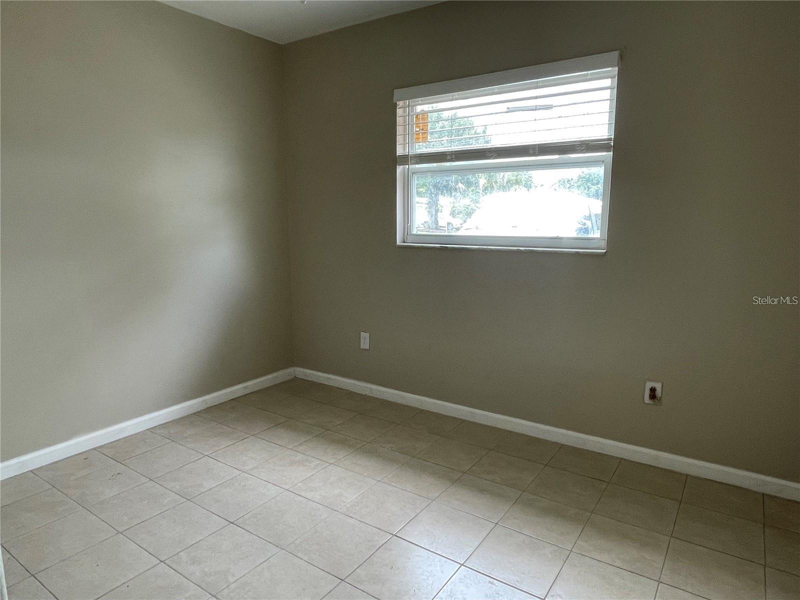 Image 9 of 11 For 199 Fulton Street Ne 1