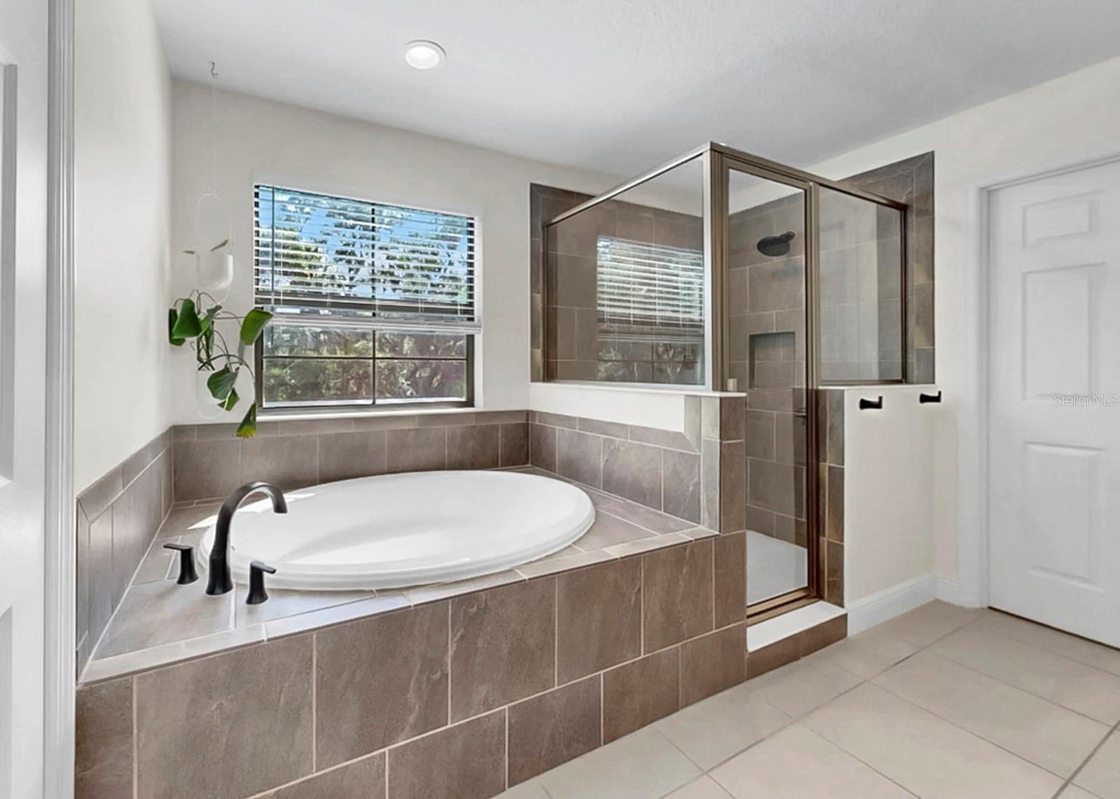 Image 33 of 100 For 13036 Pennybrook Drive