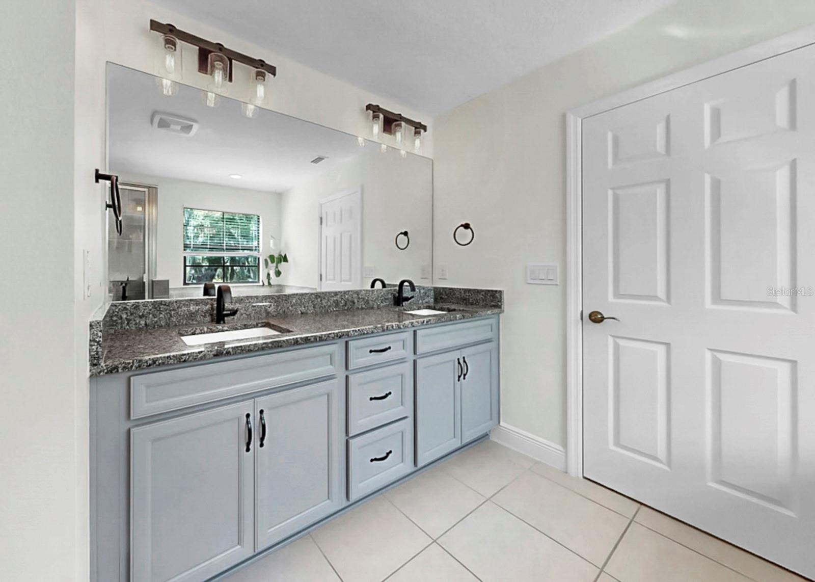 Image 37 of 100 For 13036 Pennybrook Drive