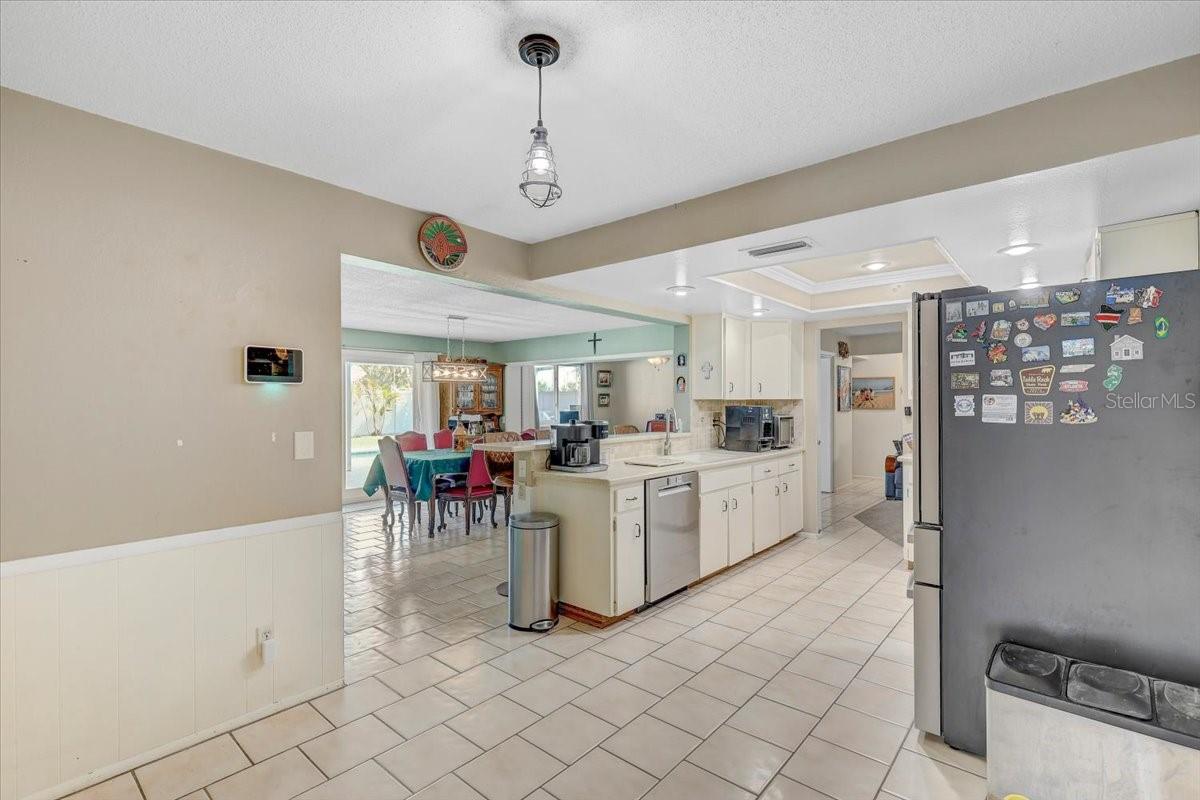 Image 11 of 60 For 12137 Orange Blossom Drive