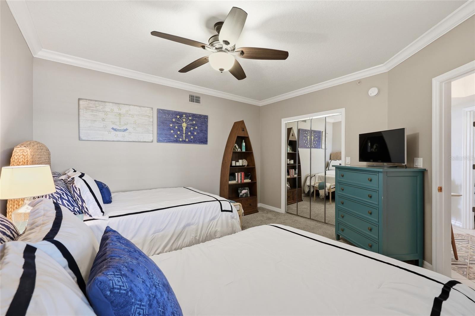 Image 29 of 69 For 16550 Gulf Boulevard 342