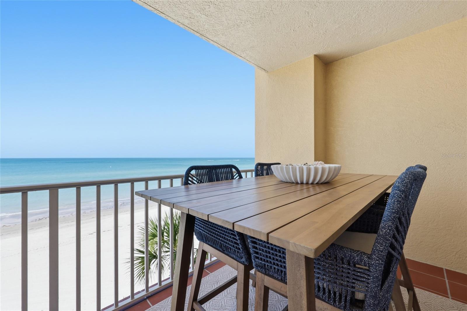 Image 45 of 69 For 16550 Gulf Boulevard 342