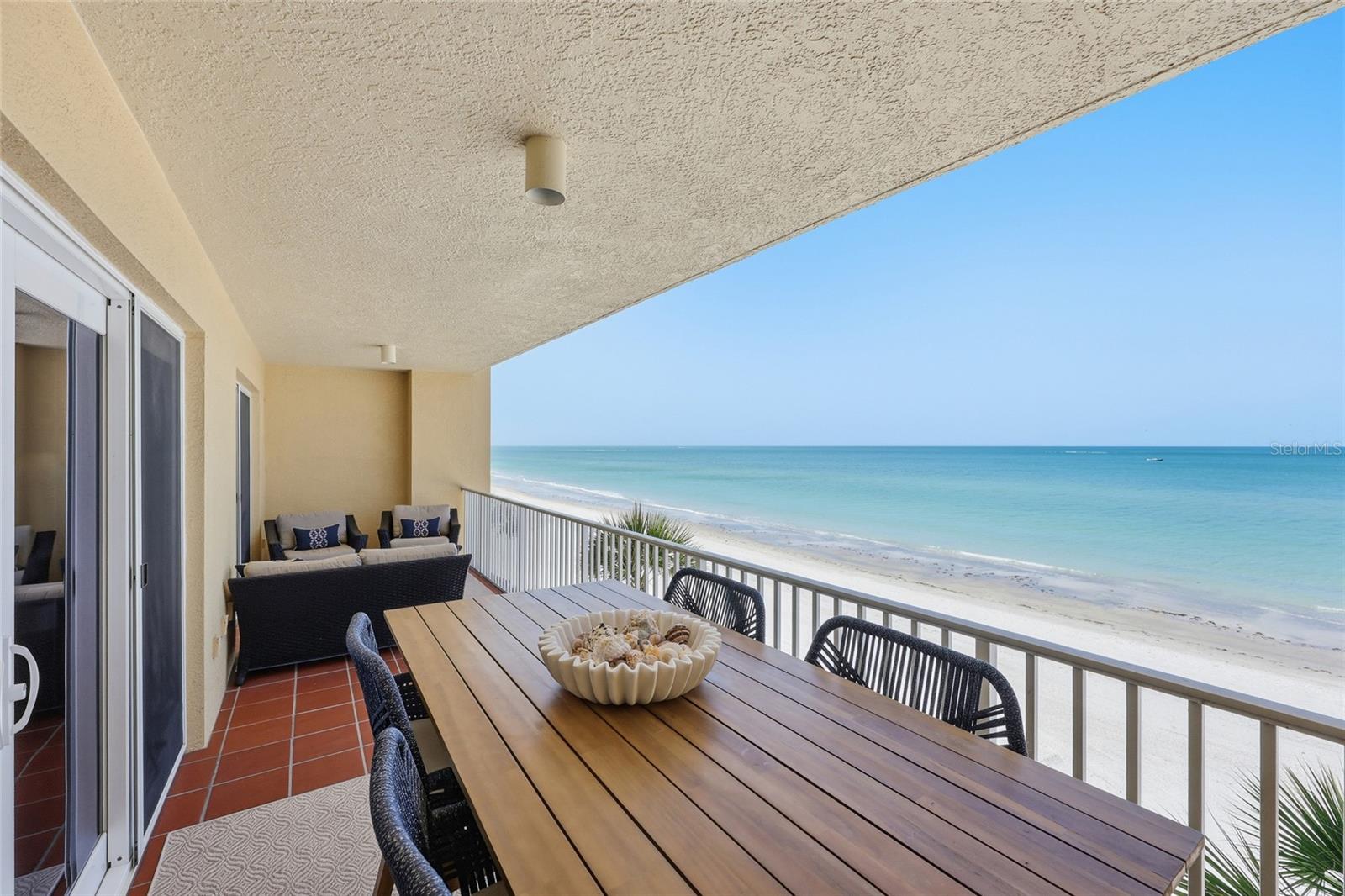 Image 6 of 69 For 16550 Gulf Boulevard 342