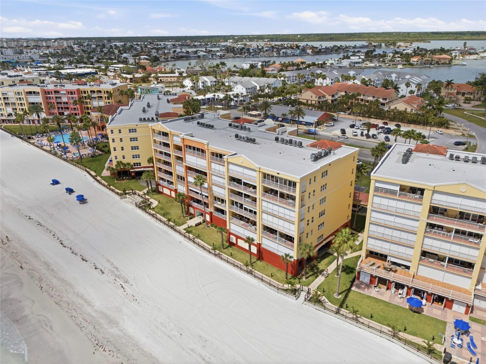 Image 68 of 69 For 16550 Gulf Boulevard 342