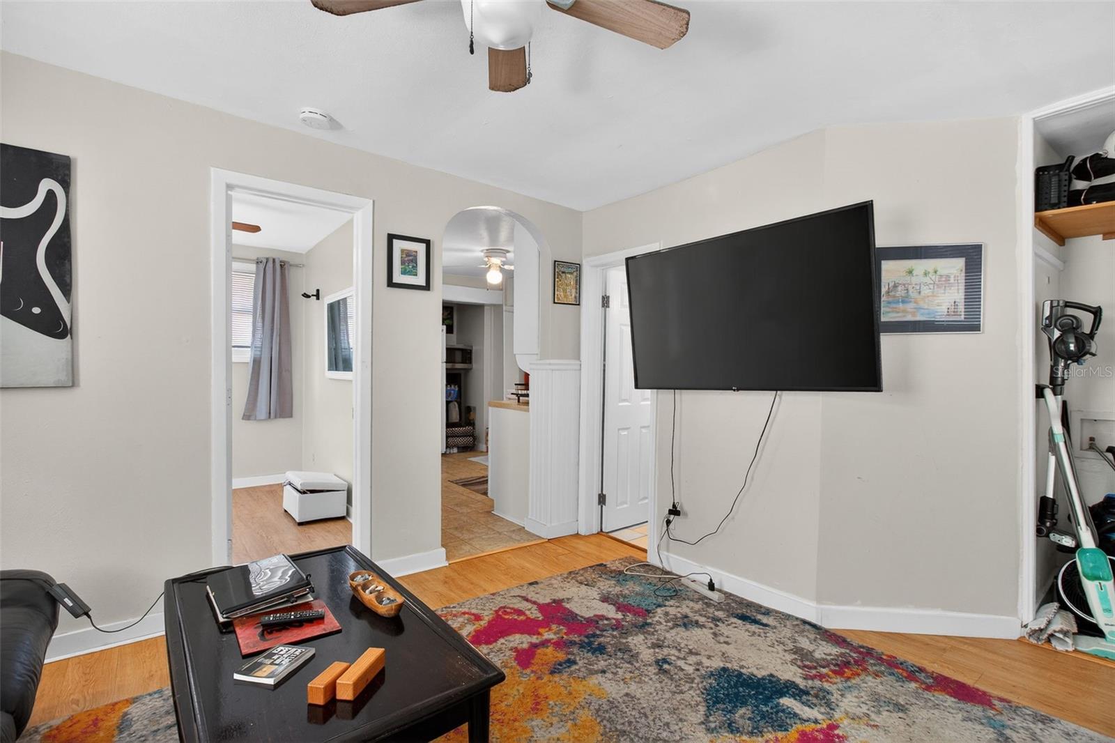 Image 2 of 13 For 322 1-2 47th Street N