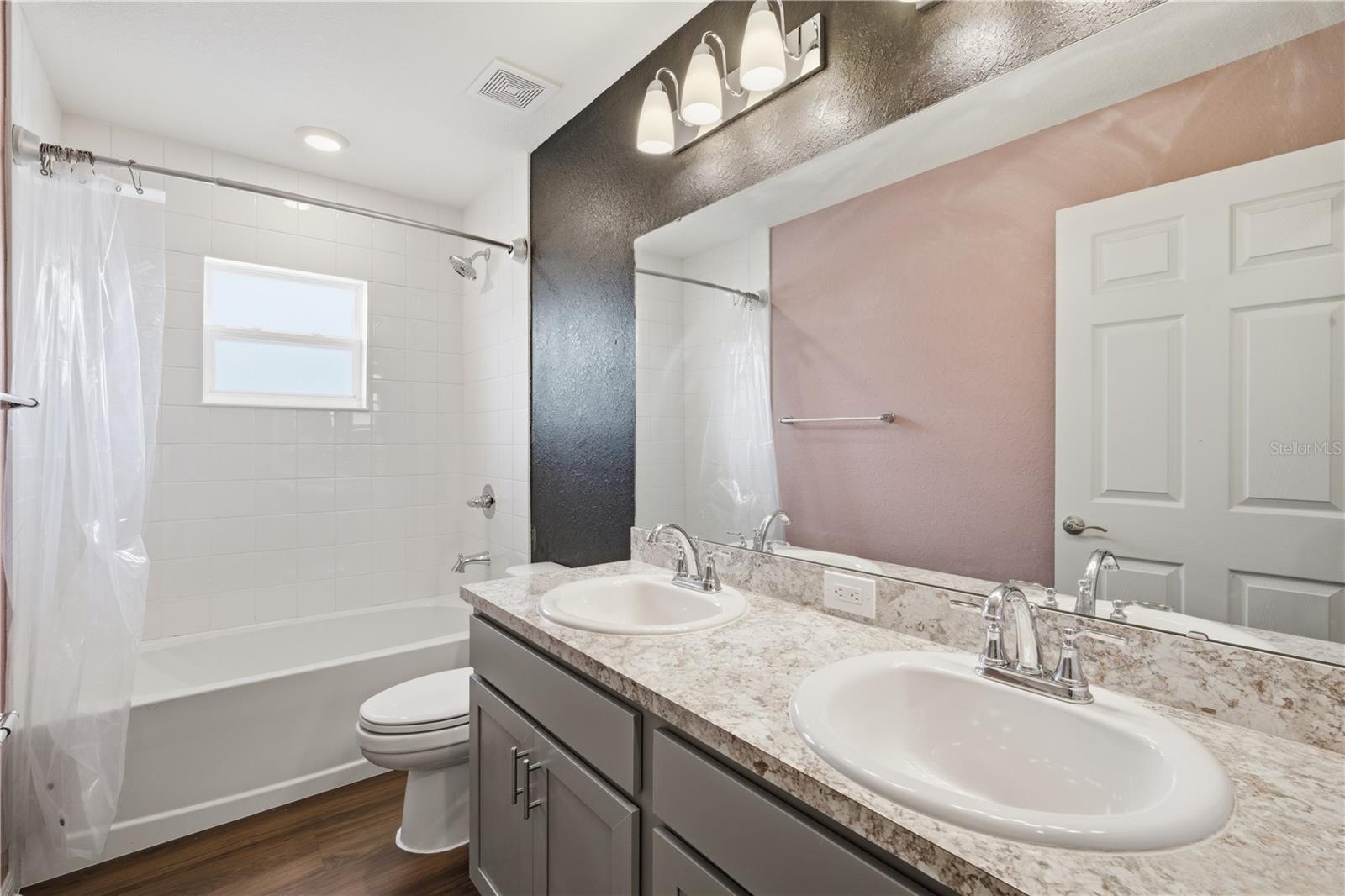 Image 13 of 29 For 7100 Twisting Pines Loop