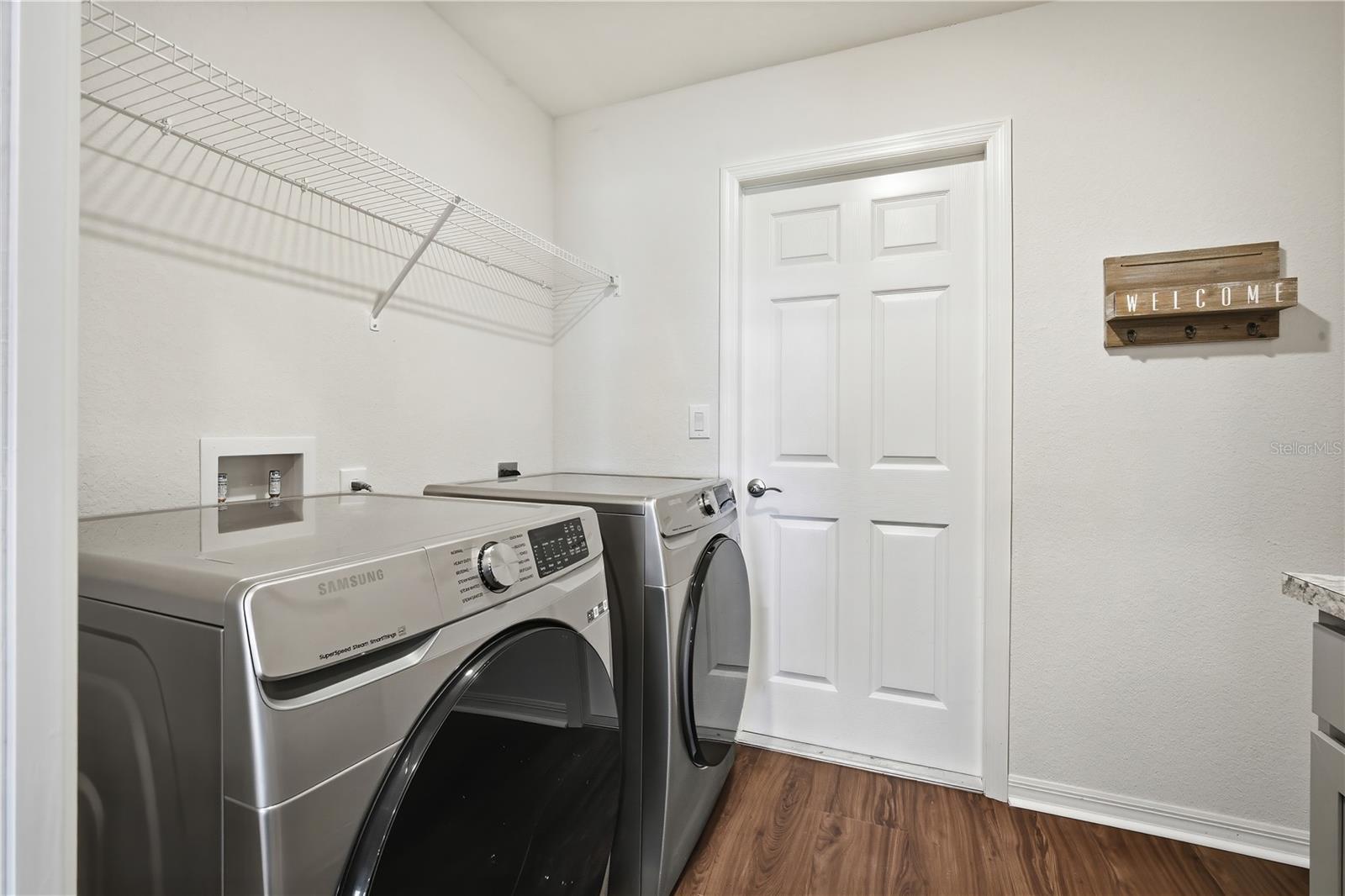 Image 19 of 29 For 7100 Twisting Pines Loop