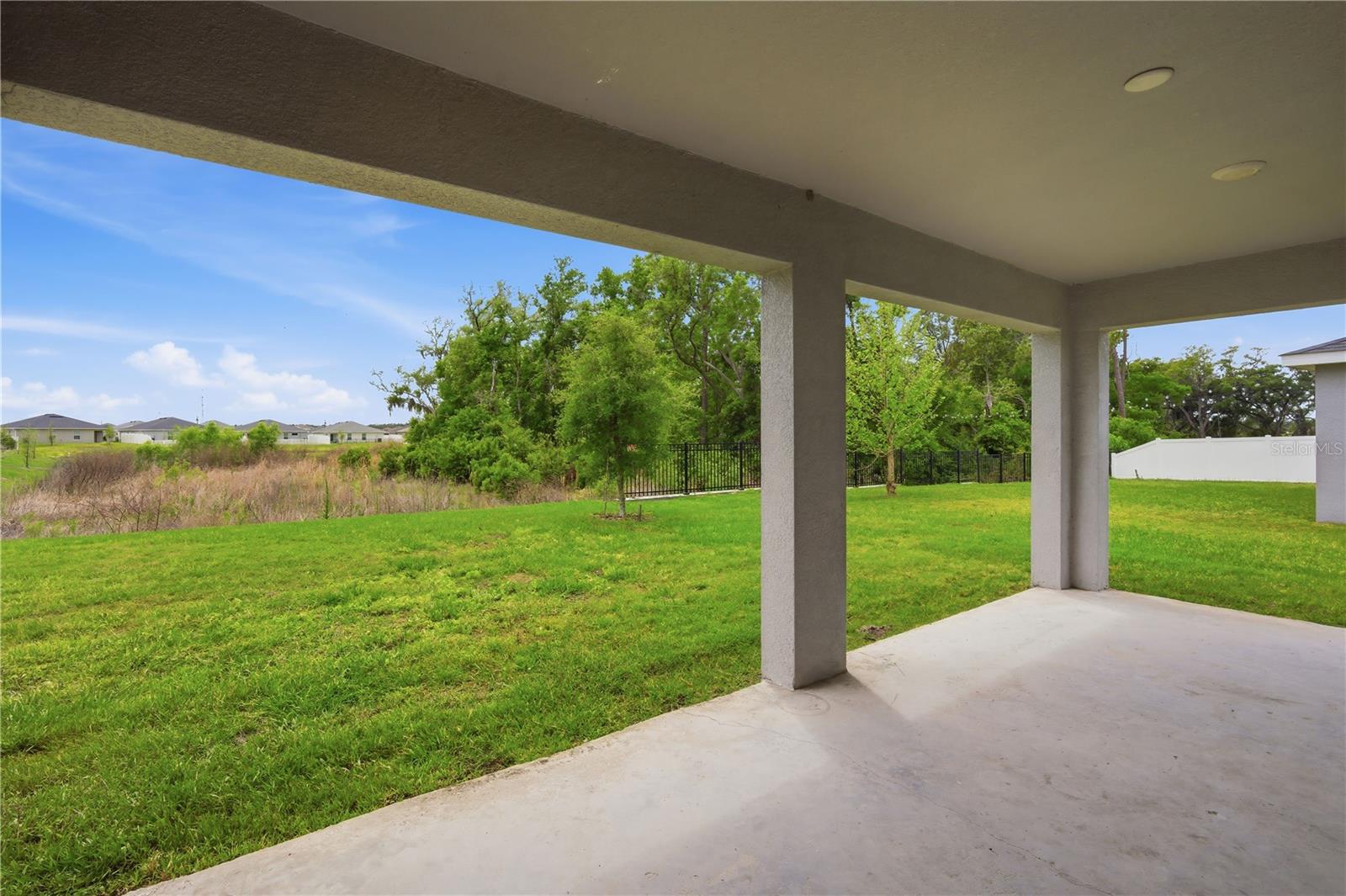 Image 24 of 29 For 7100 Twisting Pines Loop