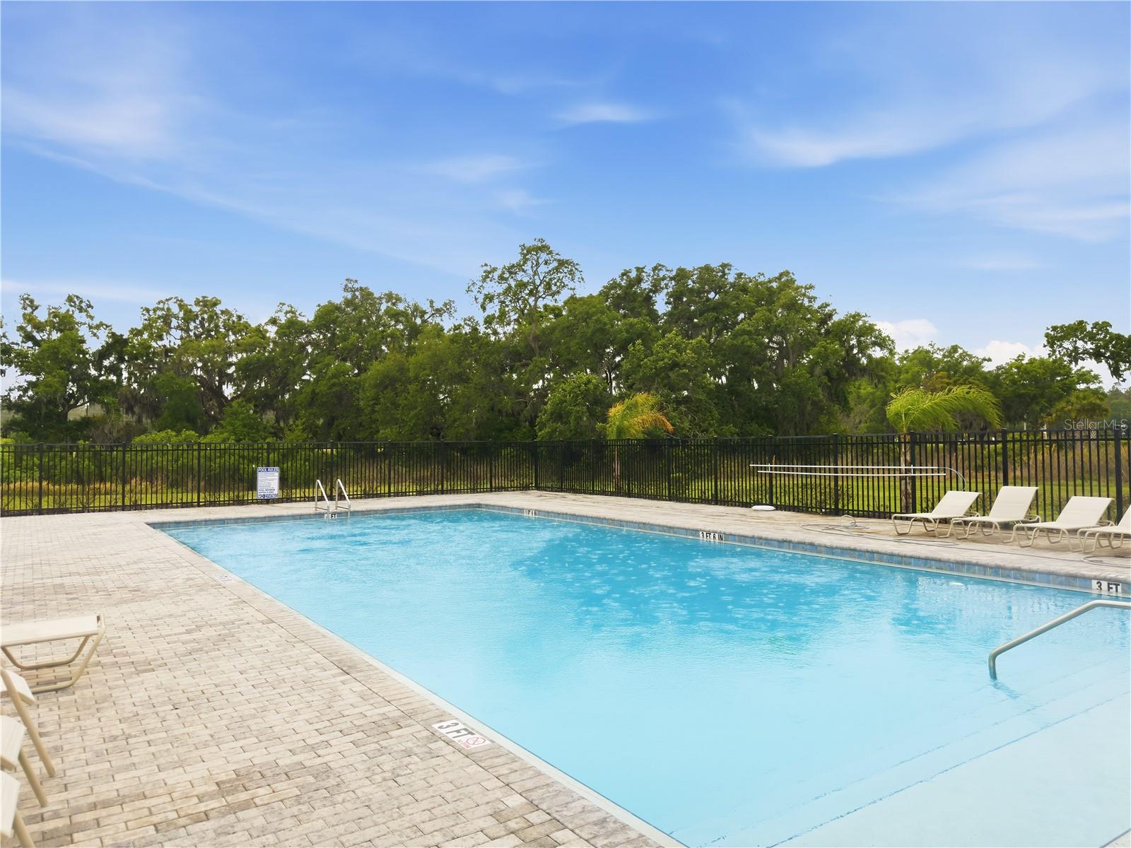 Image 26 of 29 For 7100 Twisting Pines Loop