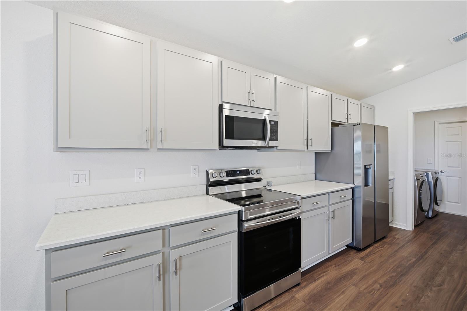 Image 6 of 29 For 7100 Twisting Pines Loop