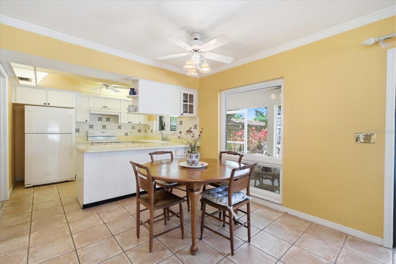 Image 16 of 36 For 13305 Golf Crest Circle